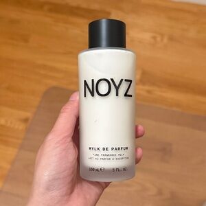 NOYZ Mylk de Parfum Fine Fragrance Milk - White